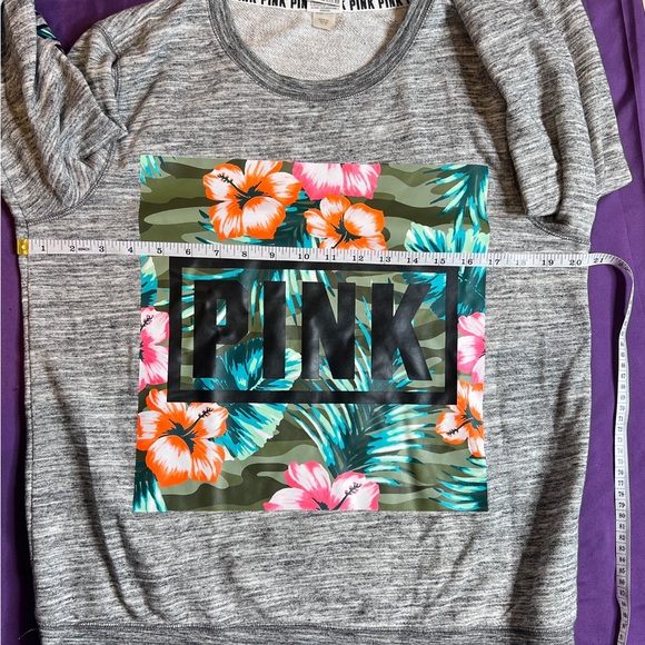 Victoria's Secret Pink Tropical Hibiscus Logo Sweatshirt Gray Womens Size M EUC - Picture 8 of 8